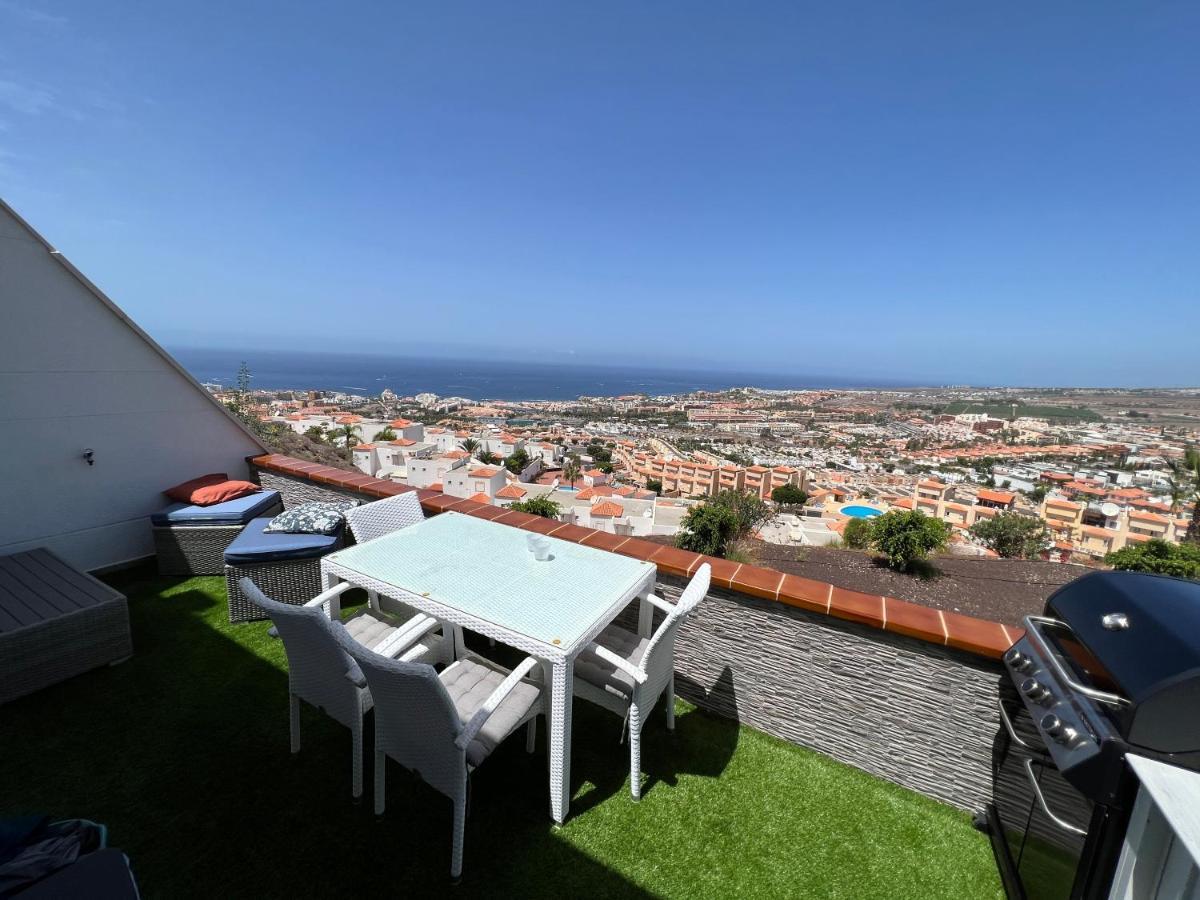 2 Bedroom Apartment With Breathtaking View Of The Sea - Sunset アデヘ エクステリア 写真