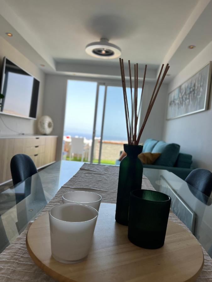 2 Bedroom Apartment With Breathtaking View Of The Sea - Sunset アデヘ エクステリア 写真