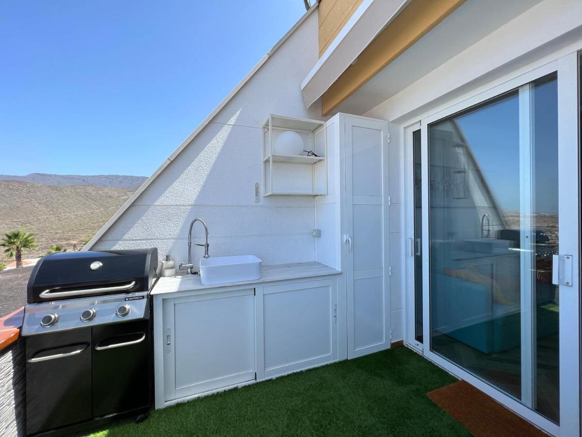2 Bedroom Apartment With Breathtaking View Of The Sea - Sunset アデヘ エクステリア 写真