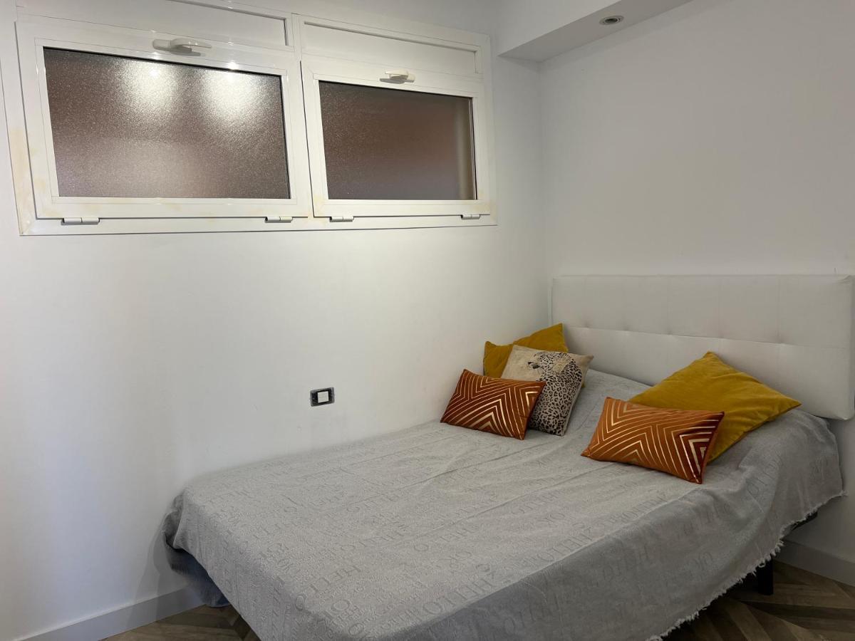 2 Bedroom Apartment With Breathtaking View Of The Sea - Sunset アデヘ エクステリア 写真